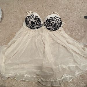 VS babydoll lingerie, size small